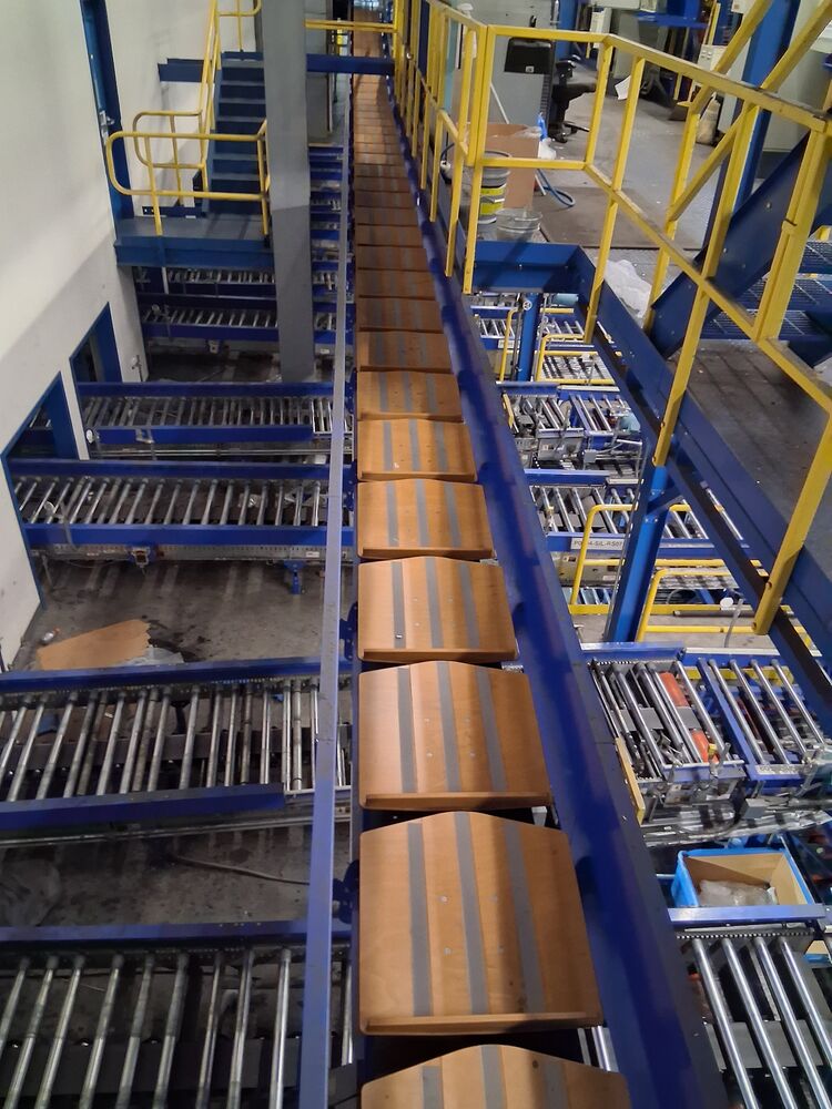 Boom Lift vs. Scissor Lift: Which Aerial Lift Does Your Job Need?